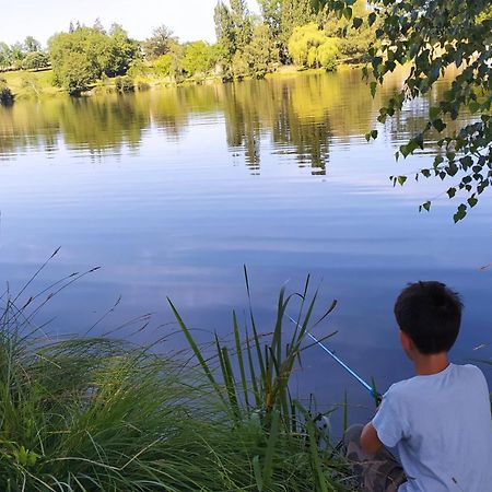 La Maison Du Lac Flavignac Екстер'єр фото